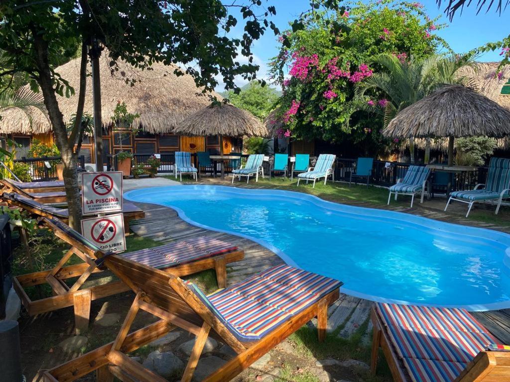 Bikini Hotel & Pool Паломино Екстериор снимка